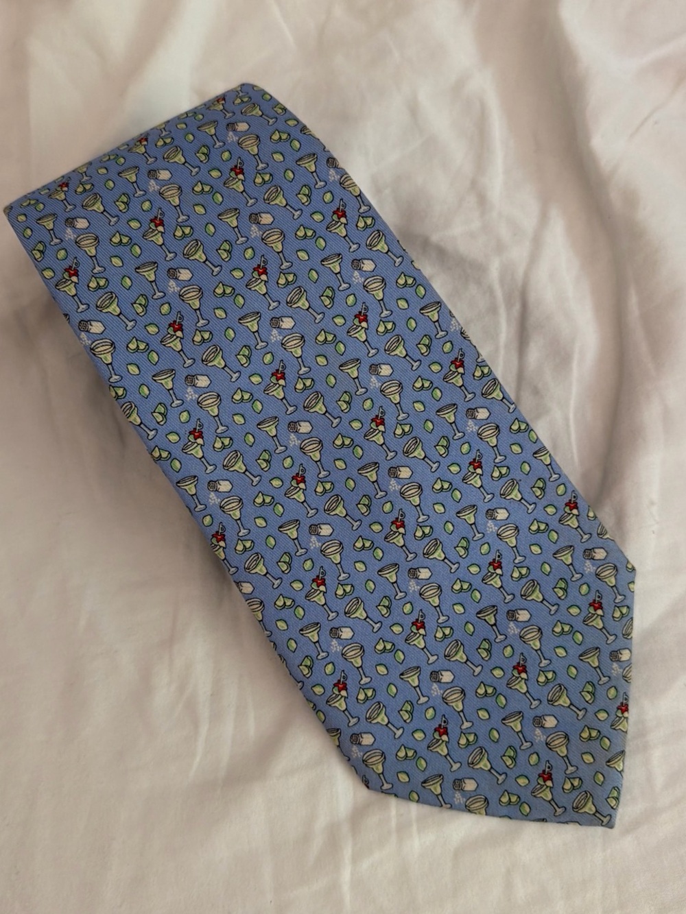Vineyard Vines Men’s 100% Silk Blue Tie with Margaritas, Salt and Lime